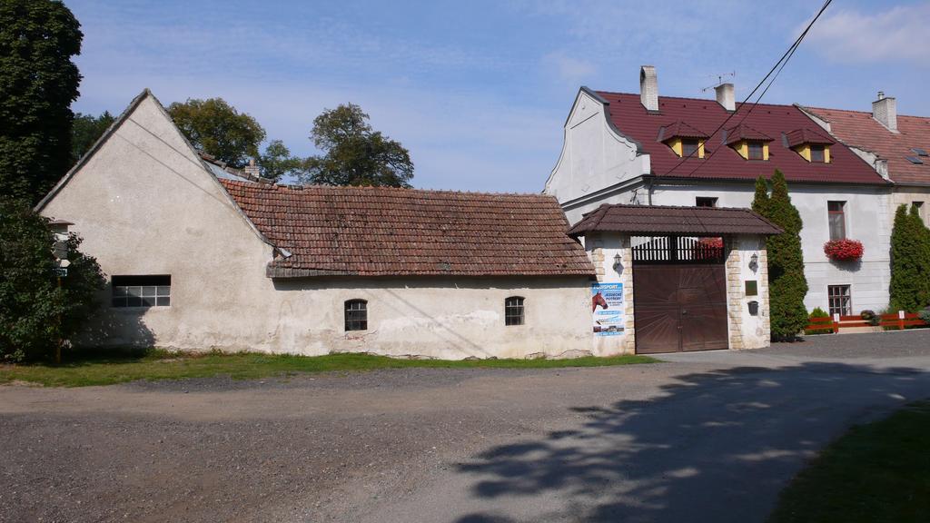 Penzion Padrtuv Mlyn Třebíč Dış mekan fotoğraf